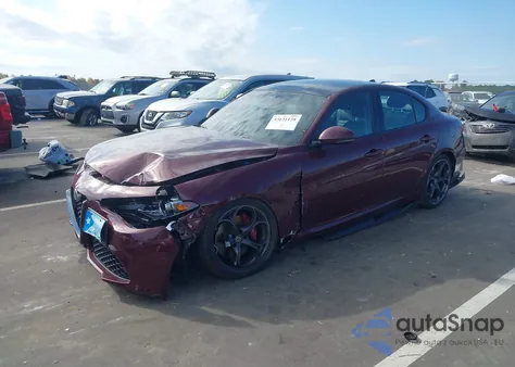 2019 Alfa Romeo Giulia Ti Sport Awd z USA, uszkodzony, nr VIN ZARFANBN0K7608761